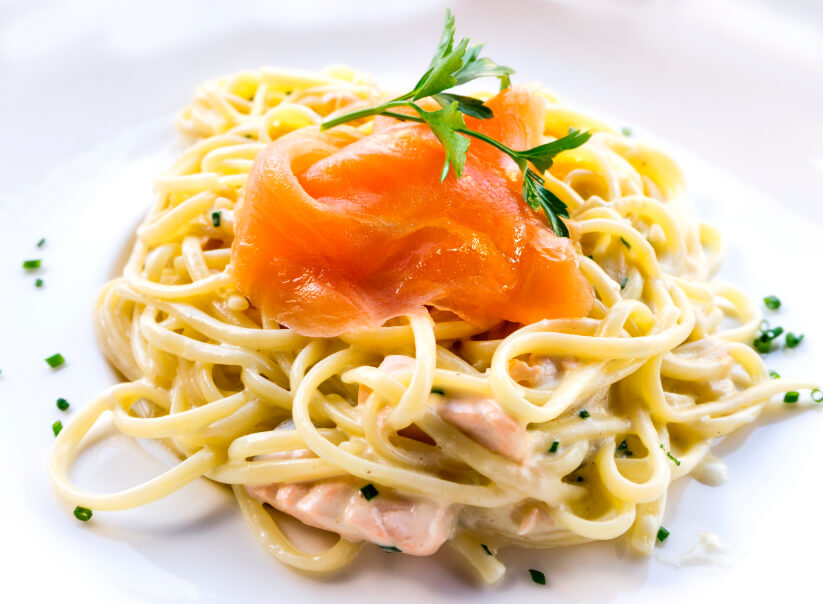 Espaguetis con salmón