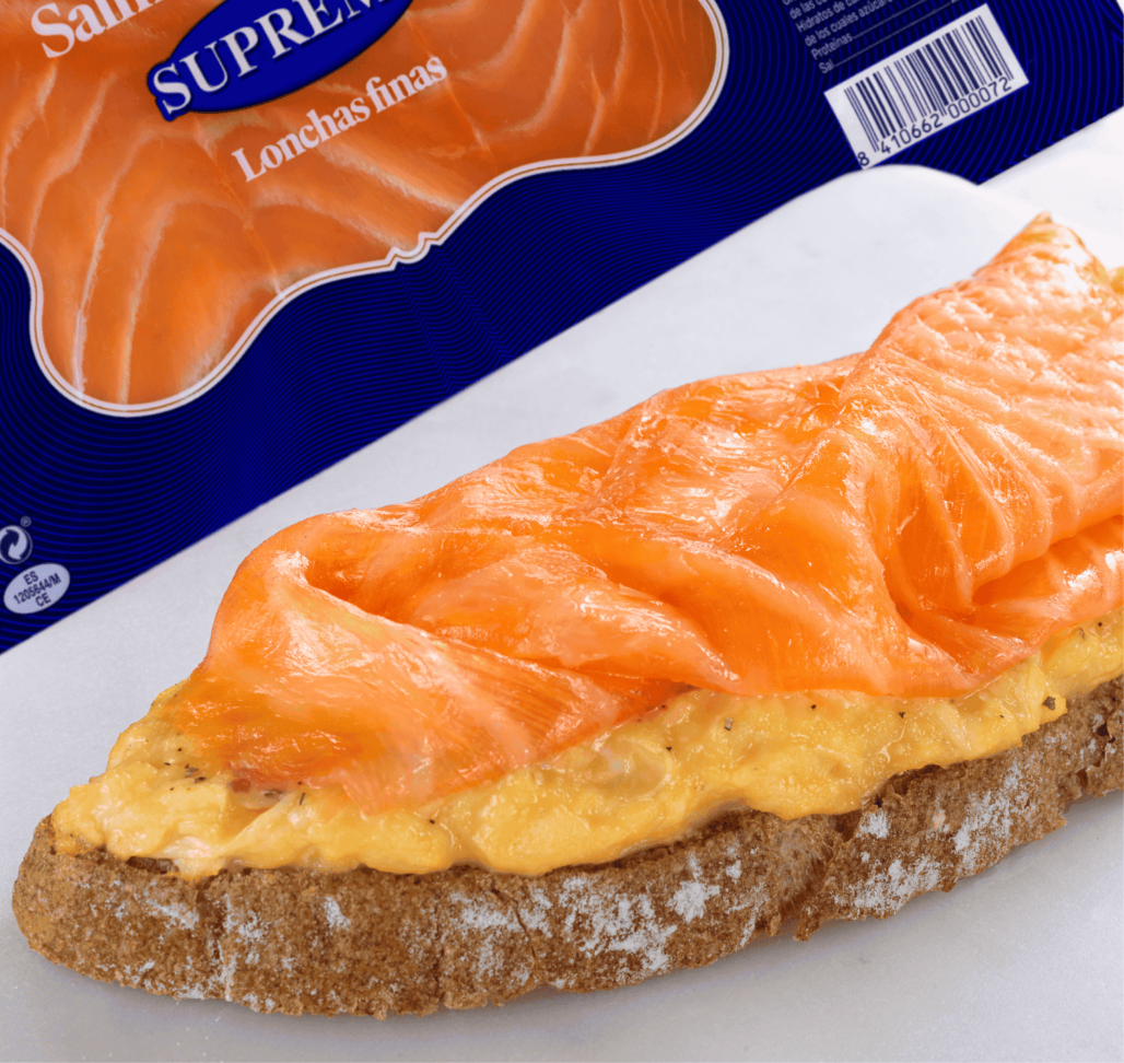 Salmon-ahumado-en-lonchas-100g-1028x972.png