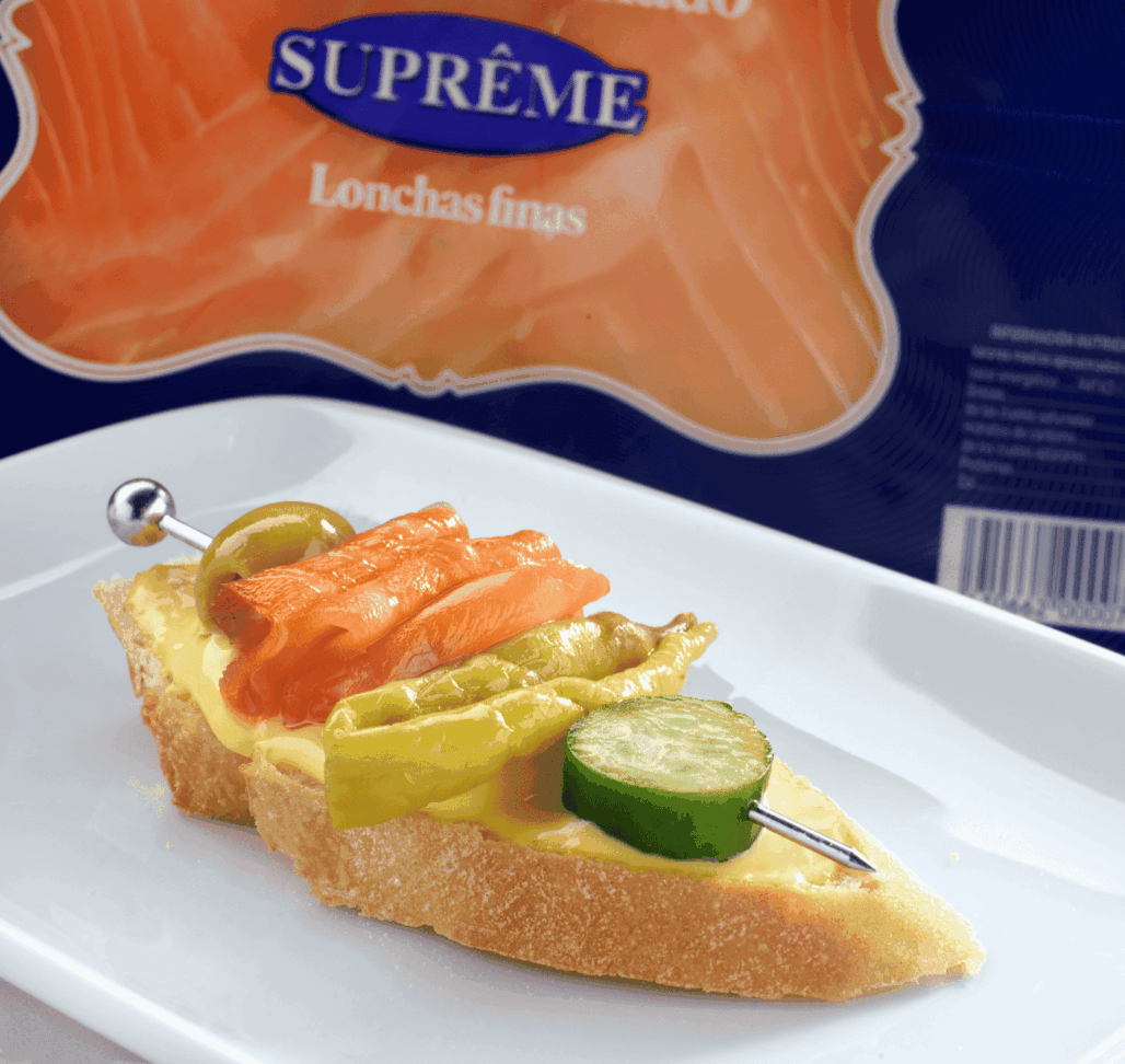 Salmon-ahumado-lonchas-ahumados-dominguez-1028x972.png