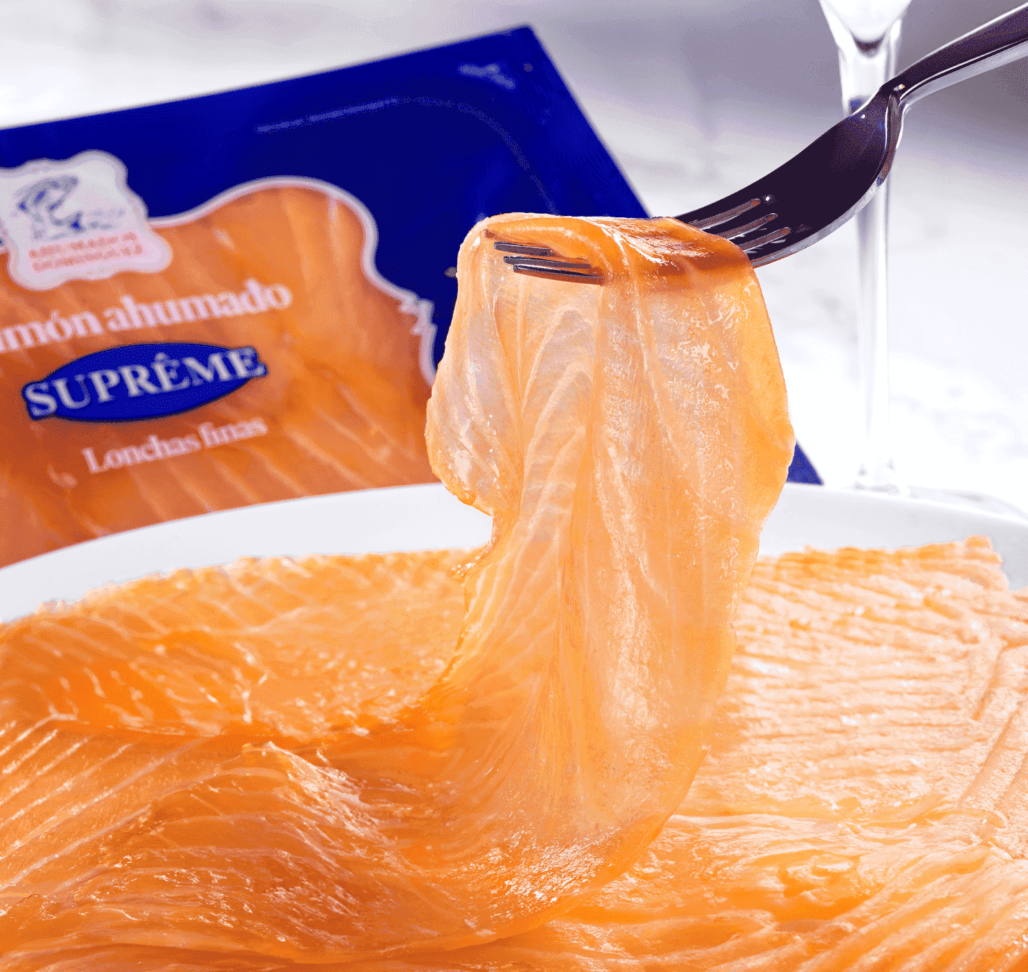 Salmon-ahumado-lonchas-finas-1028x972.png