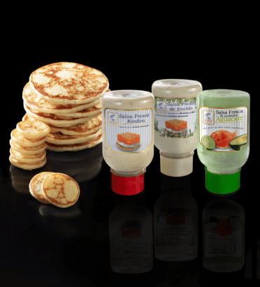 Blinis and salsa frescas