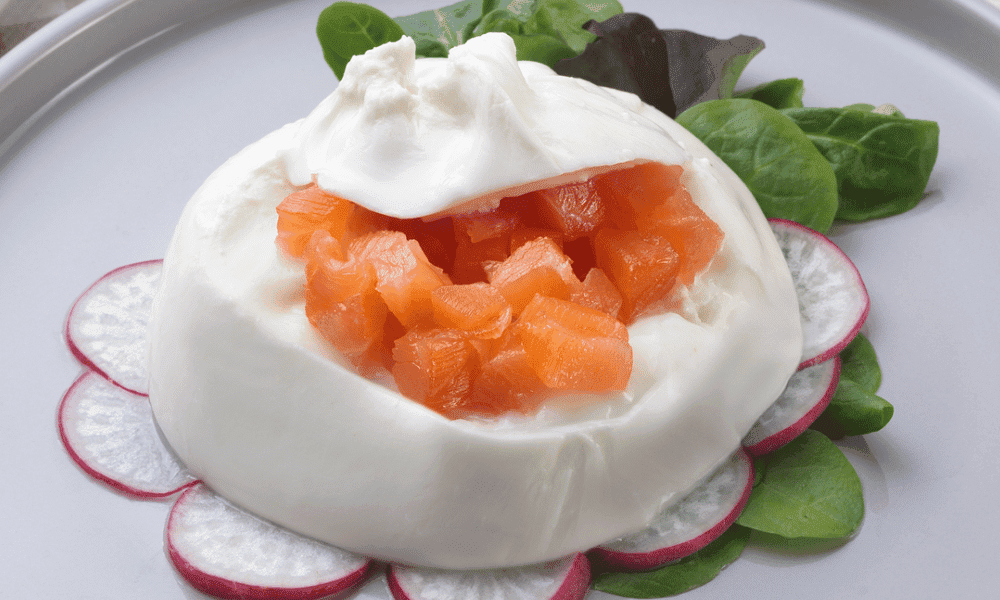 Ensalada fría de burrata