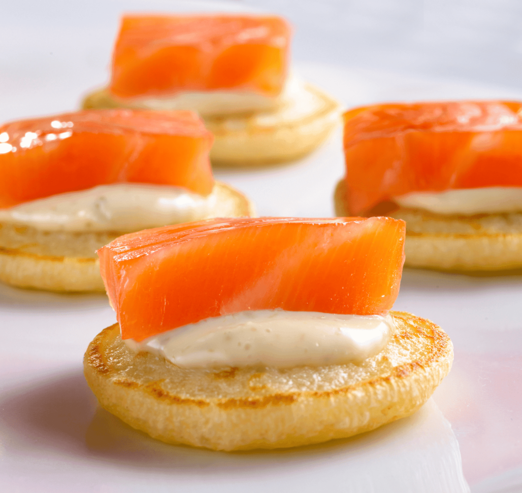 Blinis-de-salmon-ahumado-1028x972.png
