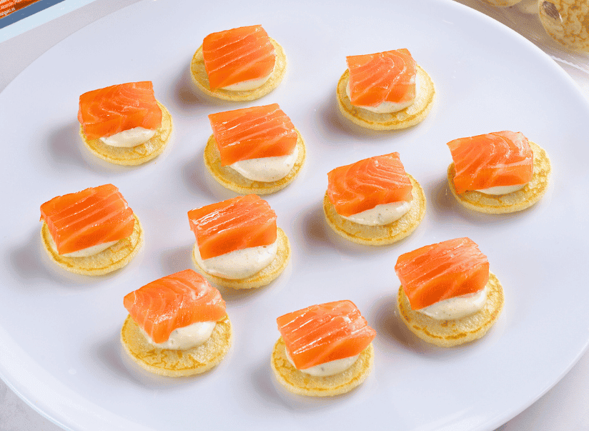 Blinis de salmón ahumado